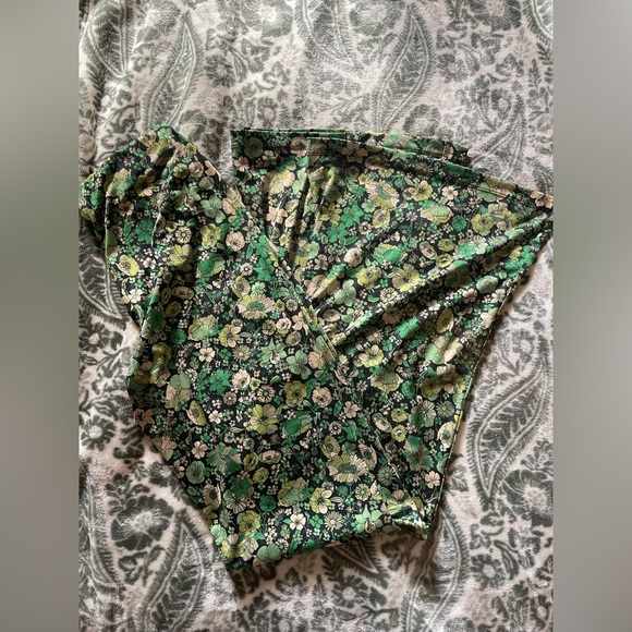 Zara Floral Print Flare Pants - Picture 3 of 6